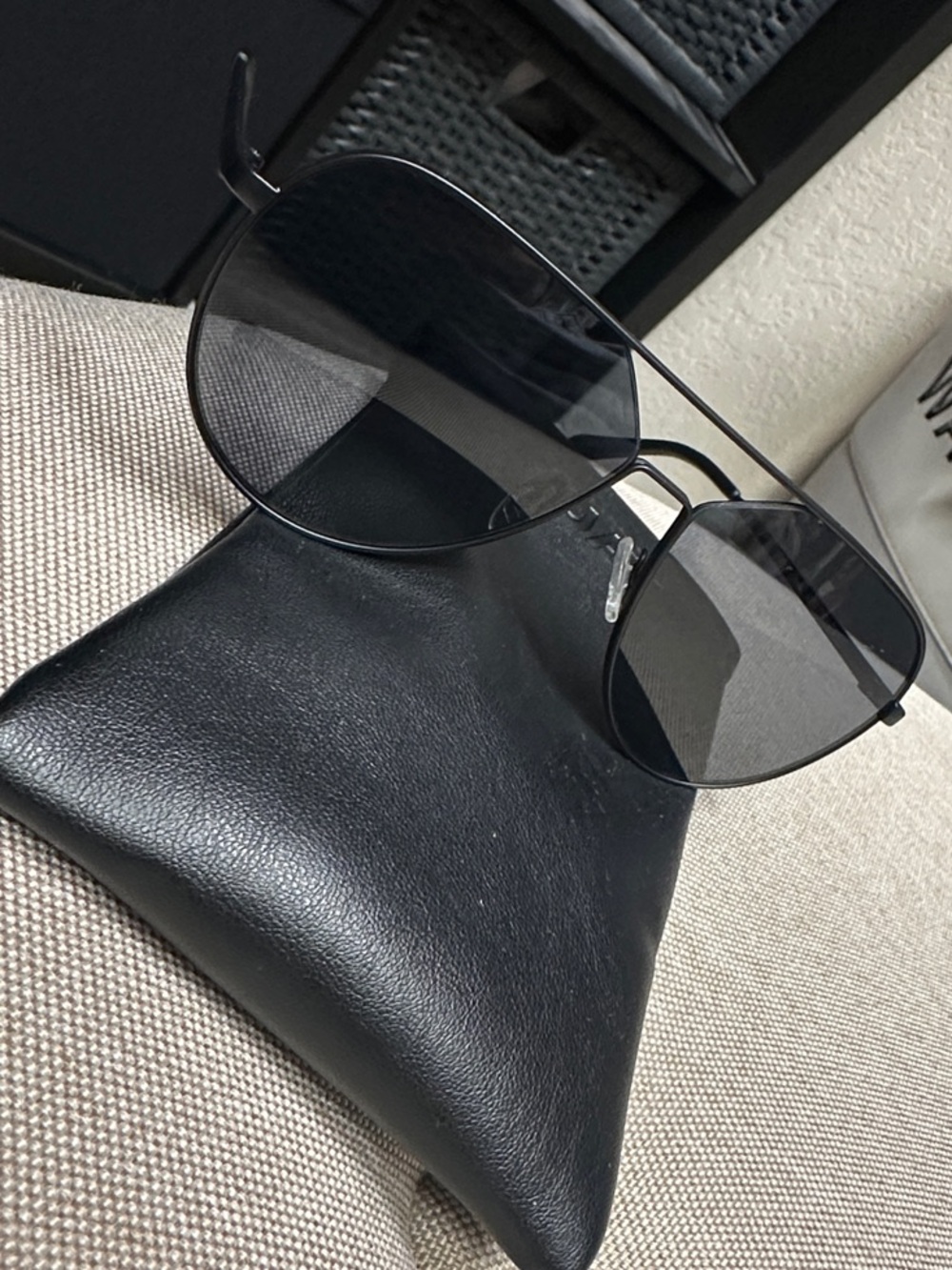 Quay Women's Holdplease Sunglasses